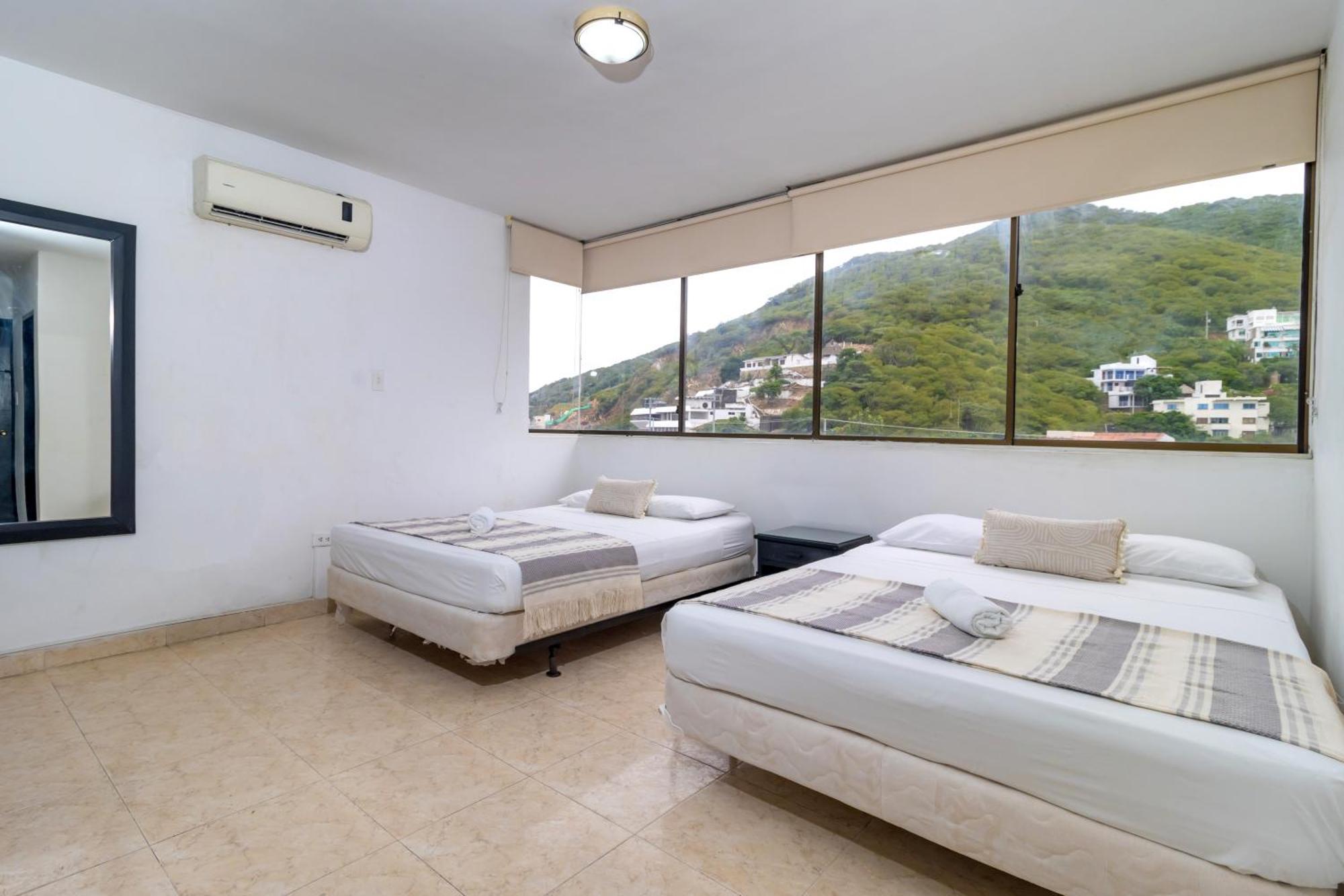 Hotel Axis Inn By Geh Suites Santa Marta  Extérieur photo