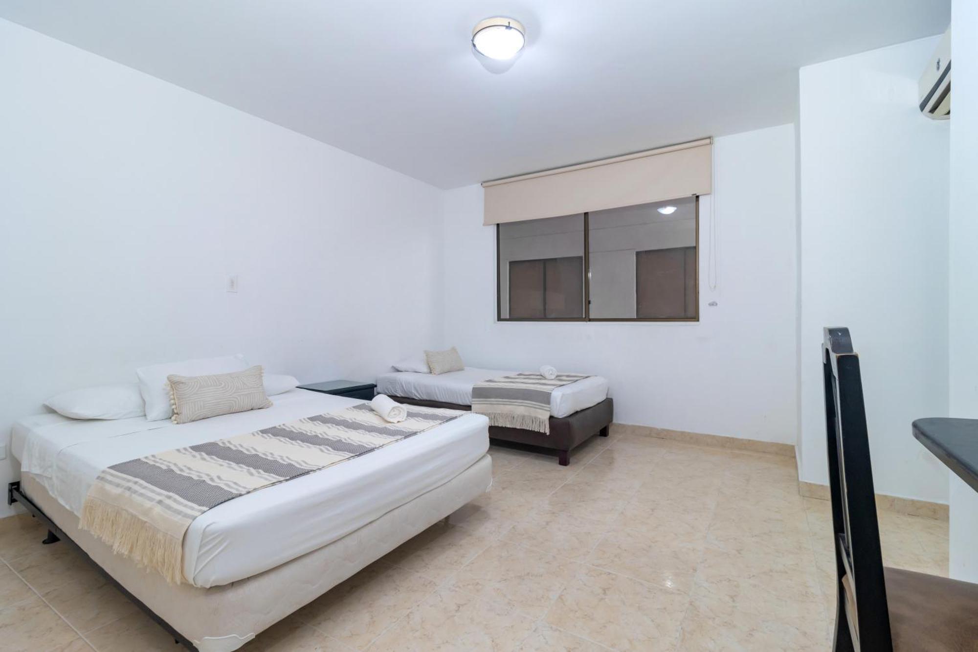 Hotel Axis Inn By Geh Suites Santa Marta  Extérieur photo