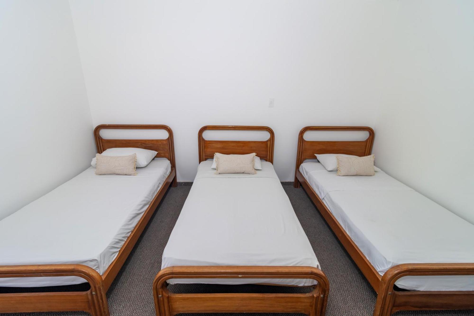 Hotel Axis Inn By Geh Suites Santa Marta  Extérieur photo