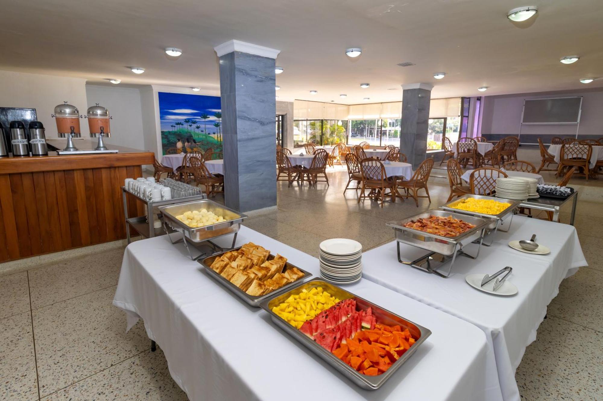Hotel Axis Inn By Geh Suites Santa Marta  Extérieur photo
