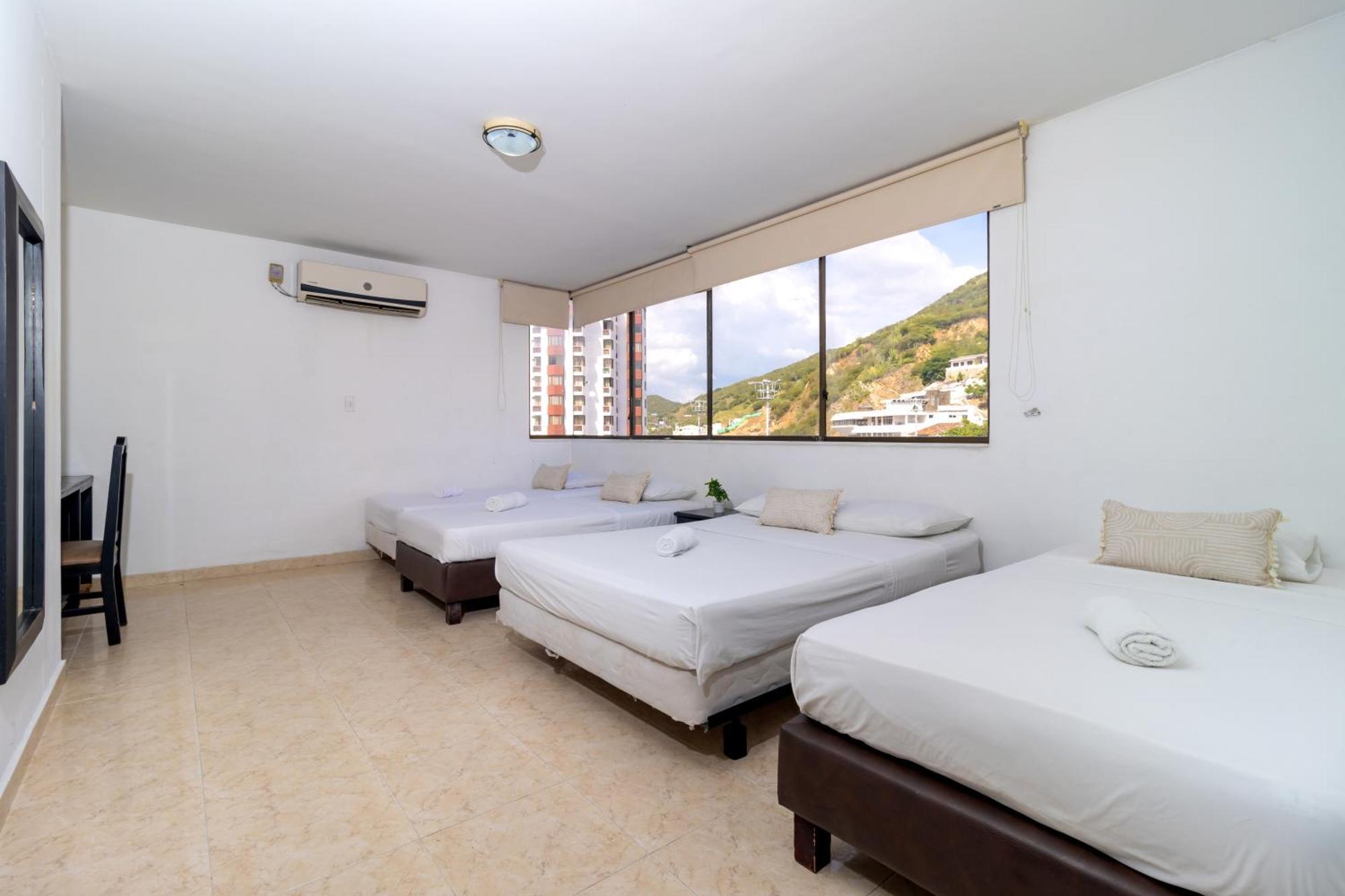Hotel Axis Inn By Geh Suites Santa Marta  Extérieur photo