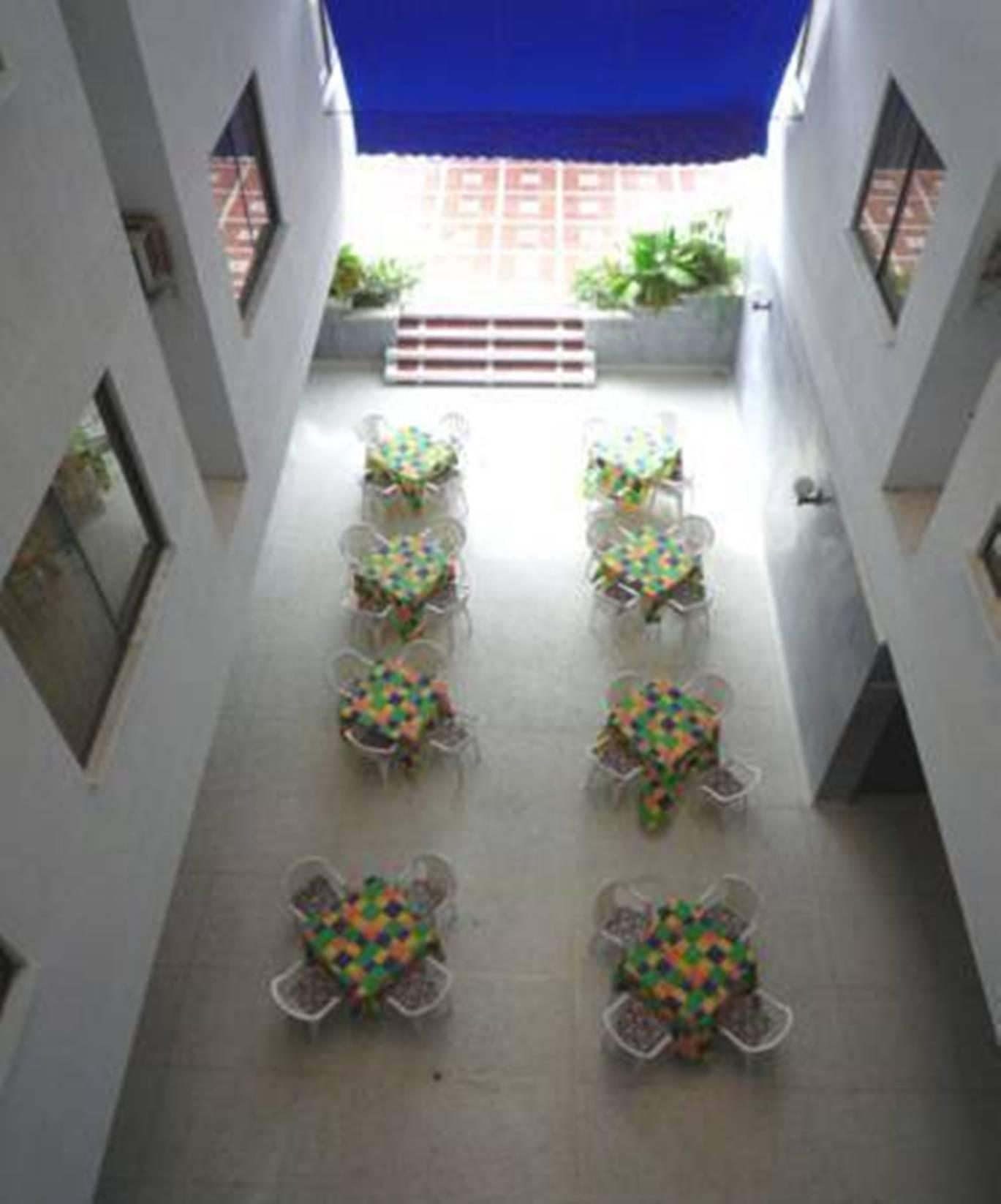 Hotel Axis Inn By Geh Suites Santa Marta  Extérieur photo